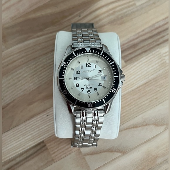 Akzent Men’s Watch Sapphire 3ATM Stainless Steel Speidel Band Date Window SH149 - Picture 3 of 10